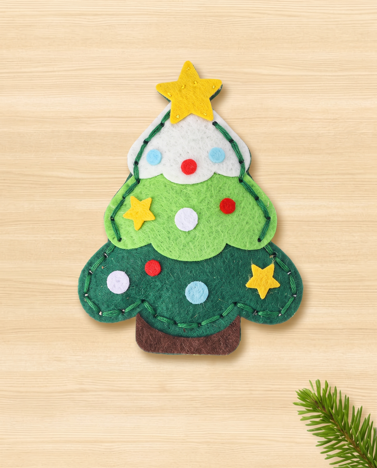 Little Makers Christmas Stitching Kit
