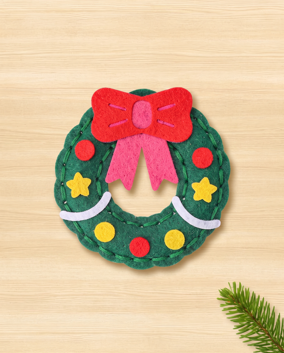 Little Makers Christmas Stitching Kit